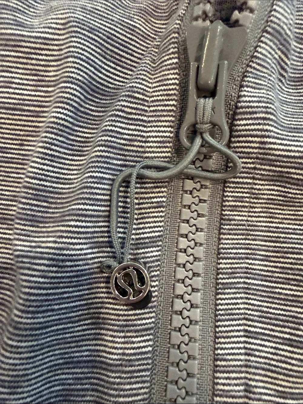 Lululemon Define Jacket in Wee Are From Space Coal Fossil Size 8 - C67-010